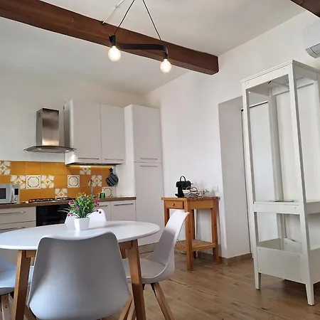 Dommu Amsicora Piano 1 *